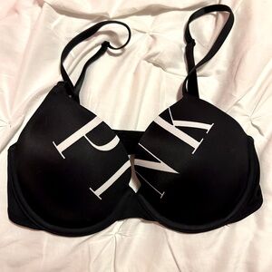 Victoria’s Secret PINK T-Shirt Lightly Lined Bra